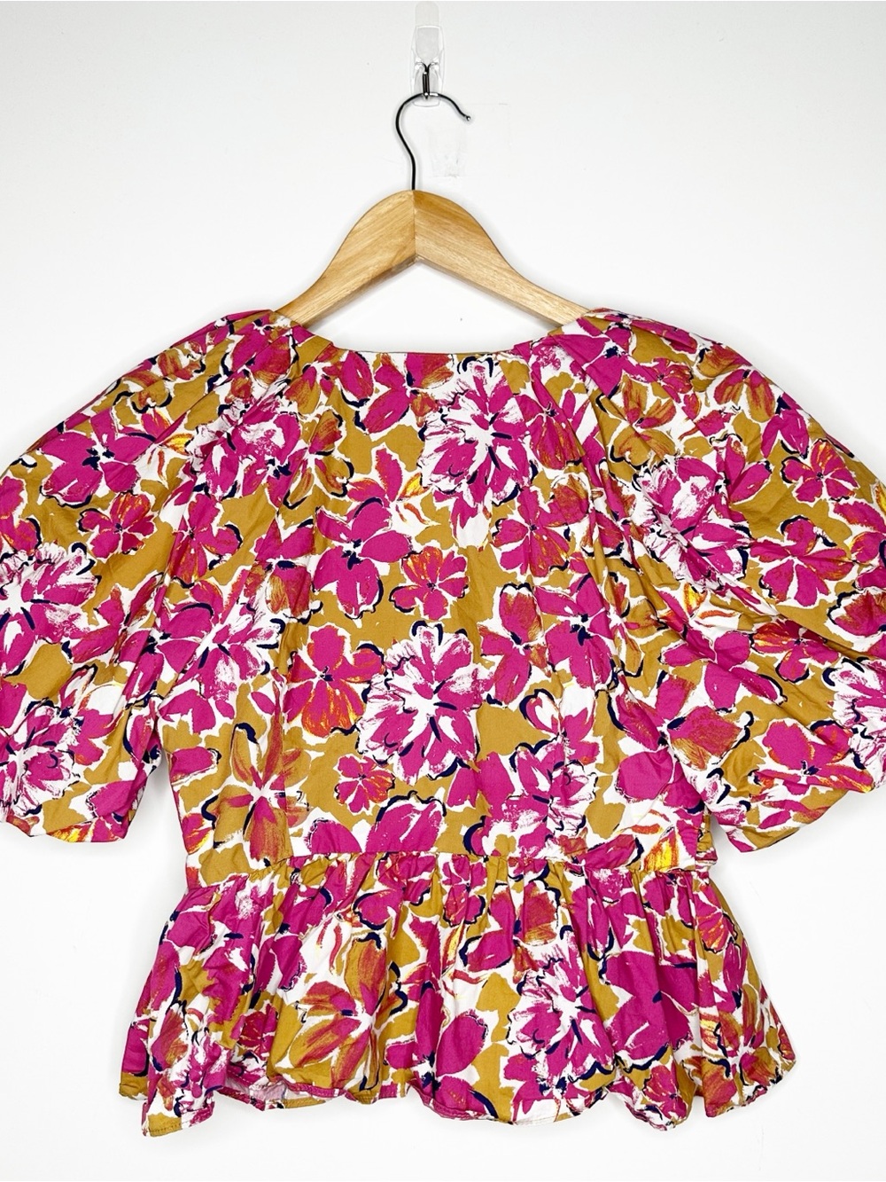 Endless Rose Floral Ruched Crop Peplum Blouse Size XS - Picture 7 of 8